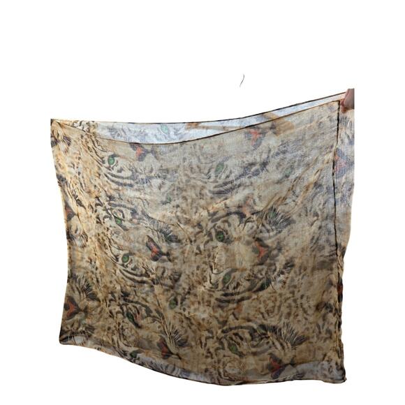 Tiger Print Sheer Infinity Scarf With‎ Green Eyes - Picture 2 of 3